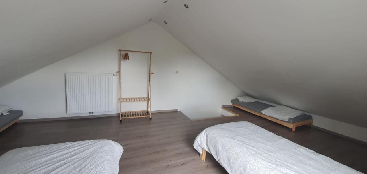 Charmante maison de ville rénové à 10 min de Liège! Flemalle-Grande Esterno foto